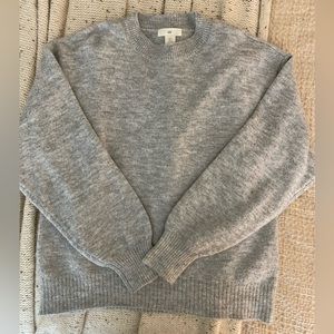 H&M sweater